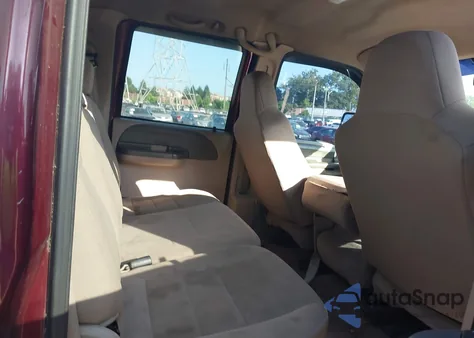 2004 Ford F-250 Lariat/Xl/Xlt из США, поврежденный, VIN 1FTNW21P54EC94712